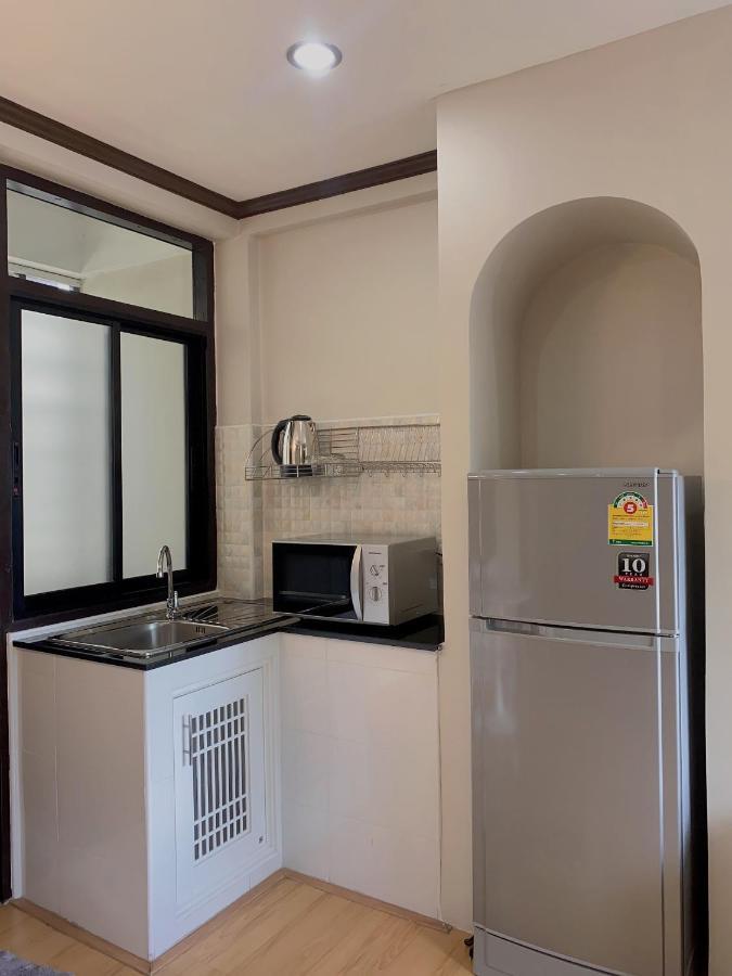 October Hostel Chiangmai Chiang Mai Dış mekan fotoğraf