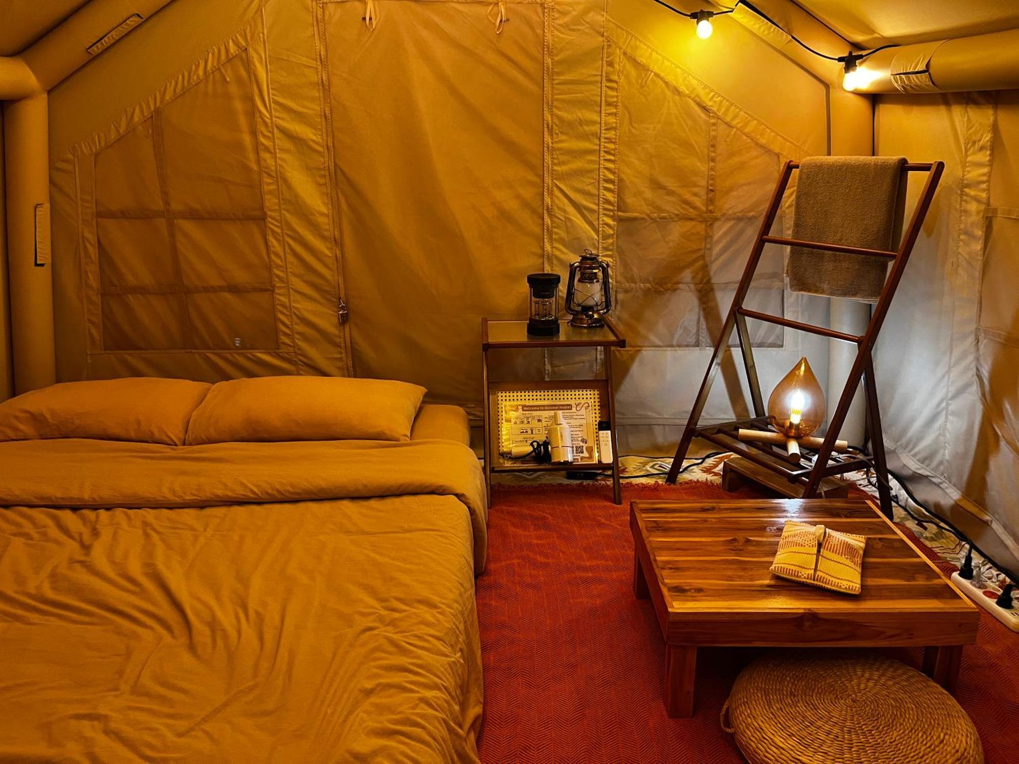 October Hostel Chiangmai Chiang Mai Dış mekan fotoğraf
